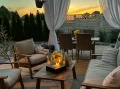 Biokominek-wolnostojacy-garden-mini-z-szybami-czarny-aranzacja-04.webp
